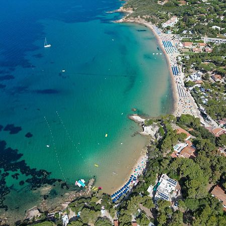 Camping Village Le Calanchiole Каполивери Экстерьер фото